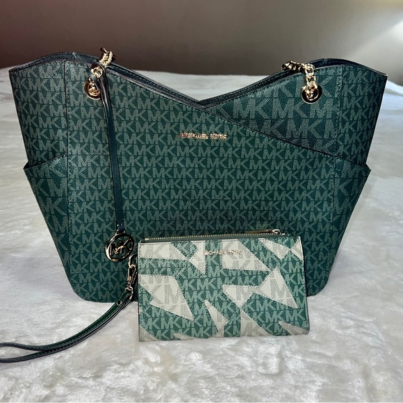 Michael Kors Jet Set shoulder bag and Signature Patterned...